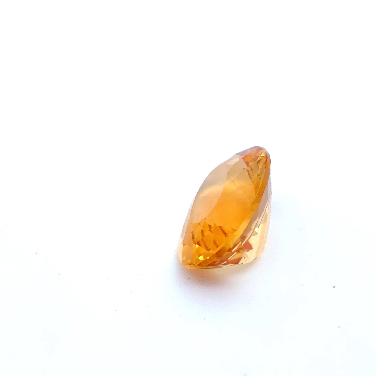 17.55x12.8mm Golden Citrine 10 carat Oval Cut