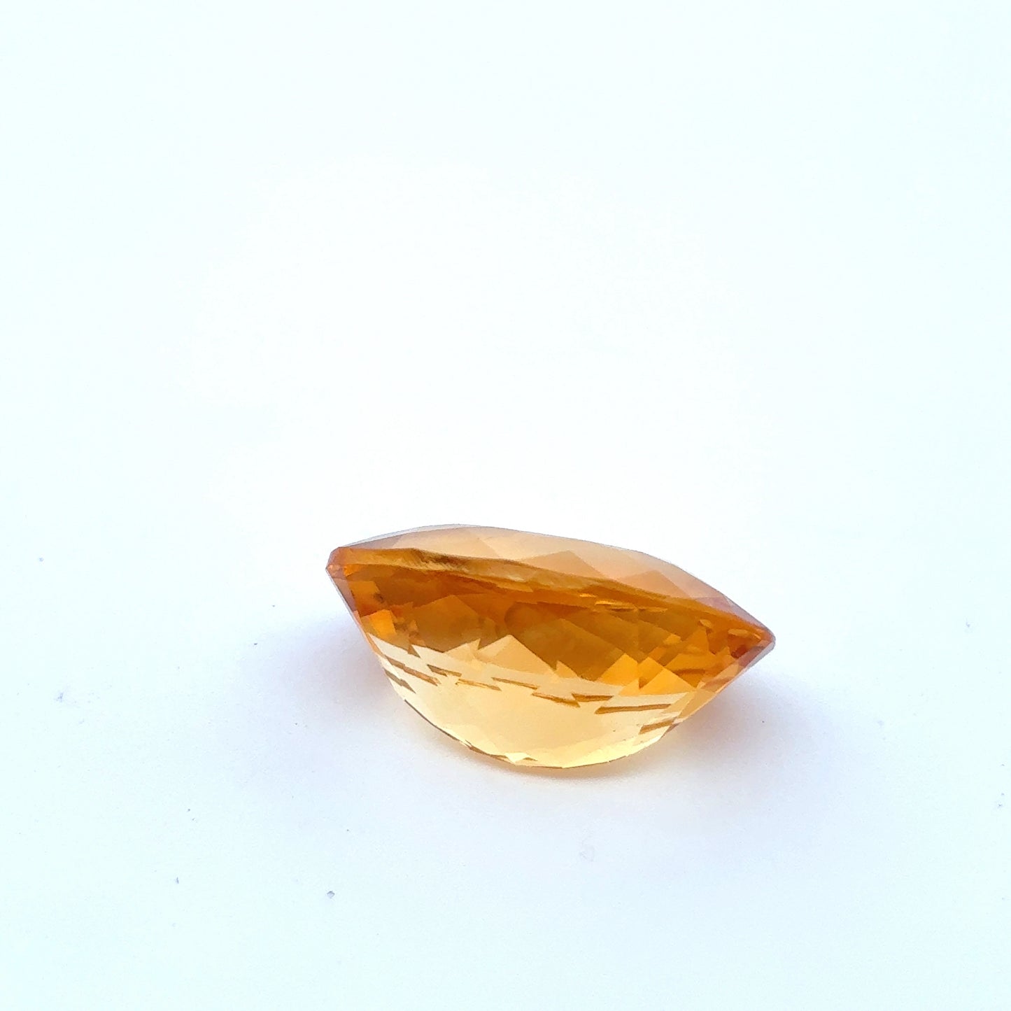 17.55x12.8mm Golden Citrine 10 carat Oval Cut