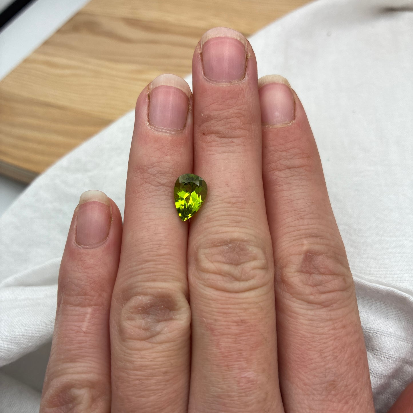 10x7mm Green Peridot 2 carat Pear Cut