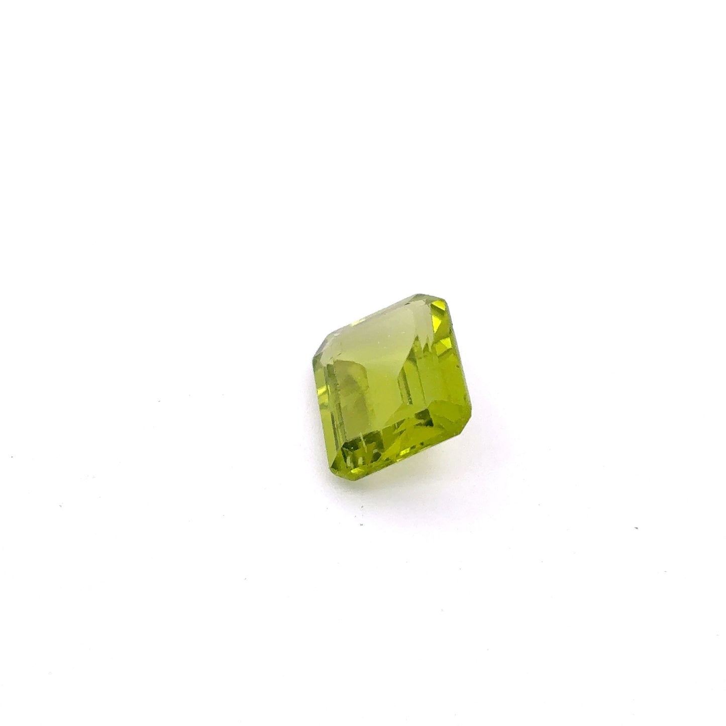 3 carat Green Peridot 10x8mm Emerald Cut