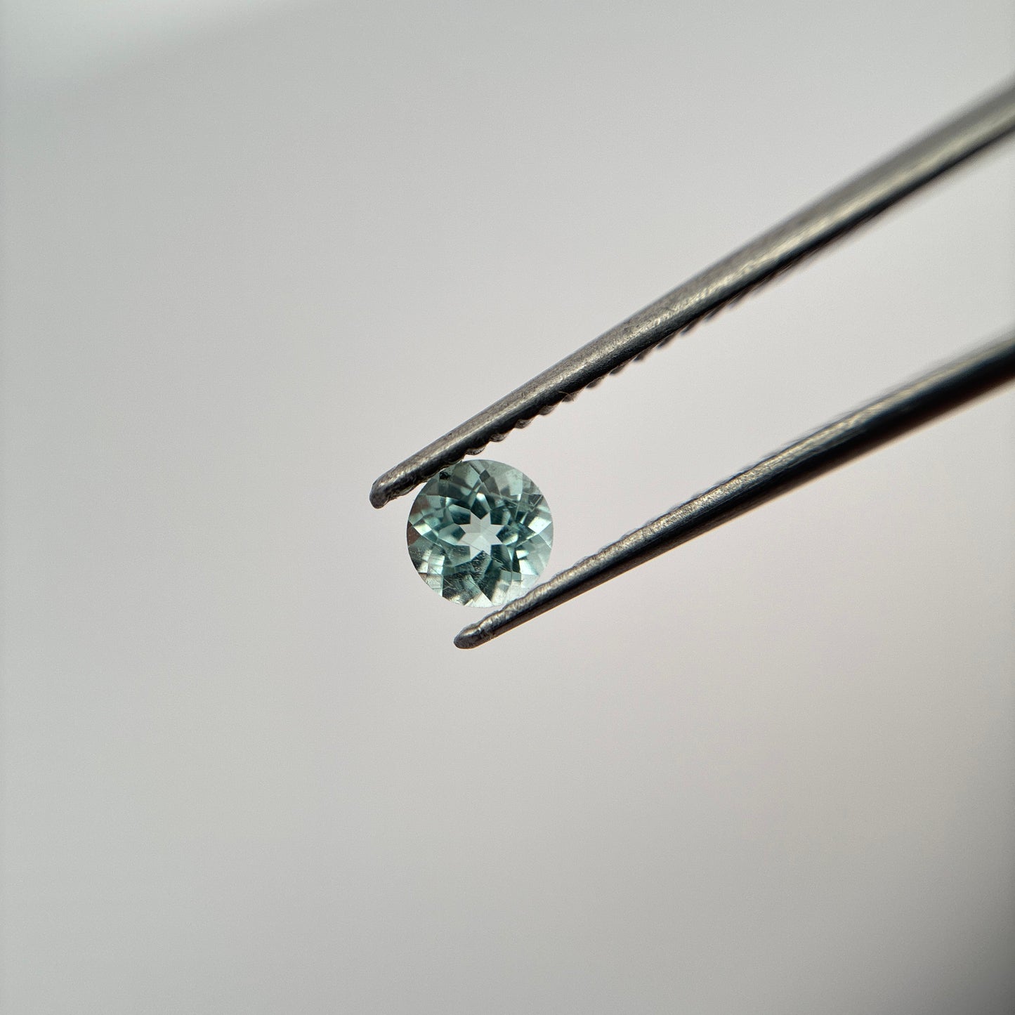 4mm Copper Bearing Tourmaline 0.27 carat Round Cut Light Blue Paraiba Type Tourmaline