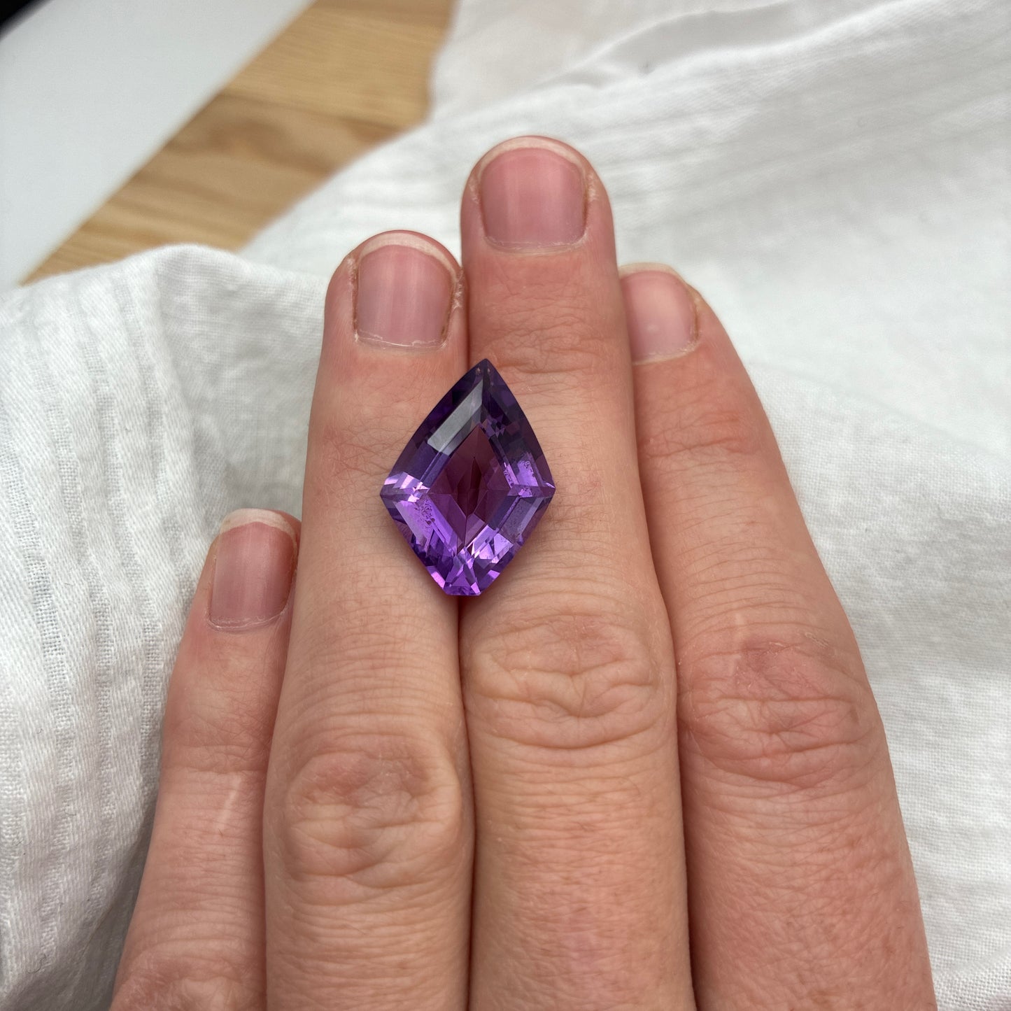 10 carat Purple Amethyst 19.4x14.3mm Kite Cut
