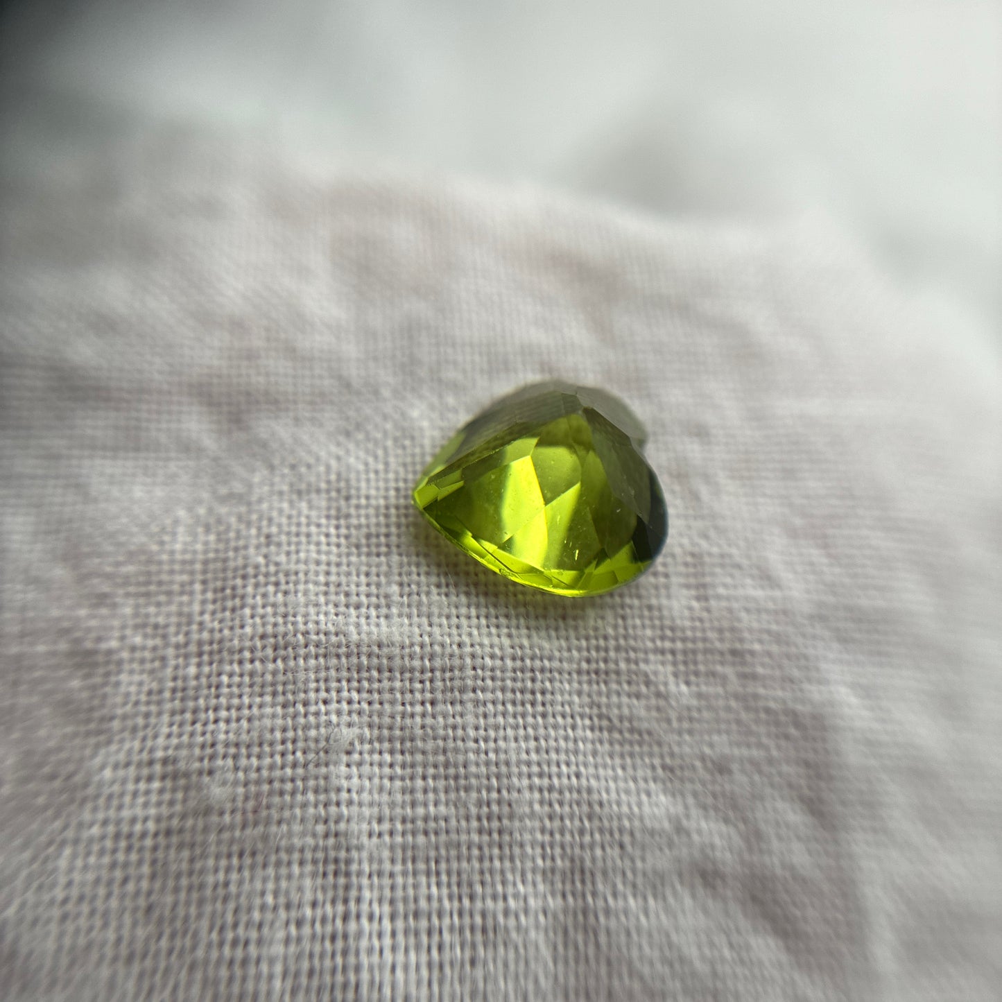 8mm Green Peridot 1.88 carat Heart Cut