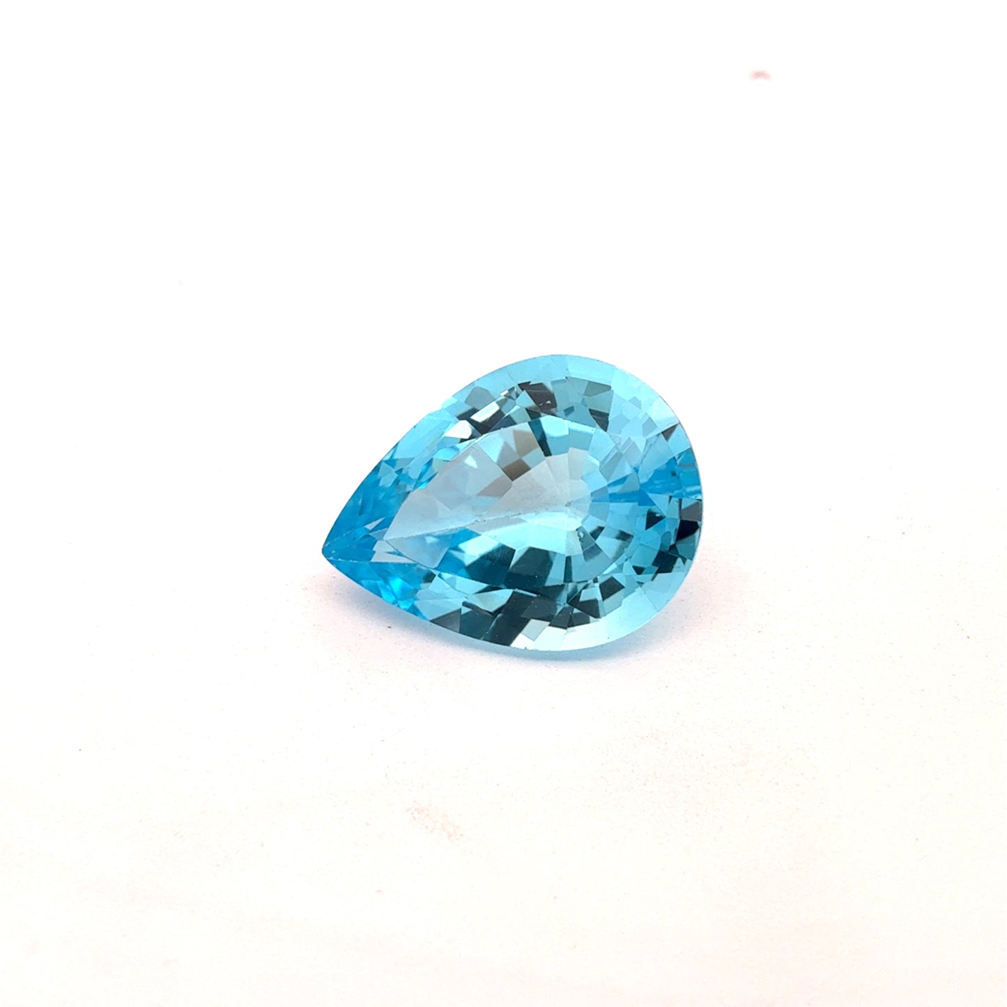 18 Carat Light Blue Topaz 19.75x15.0mm Pear Cut
