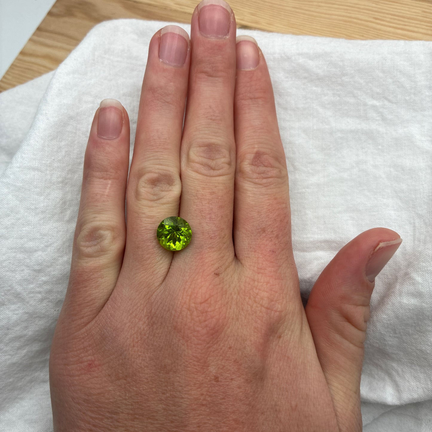 10mmRound Green Peridot 4.60 carats