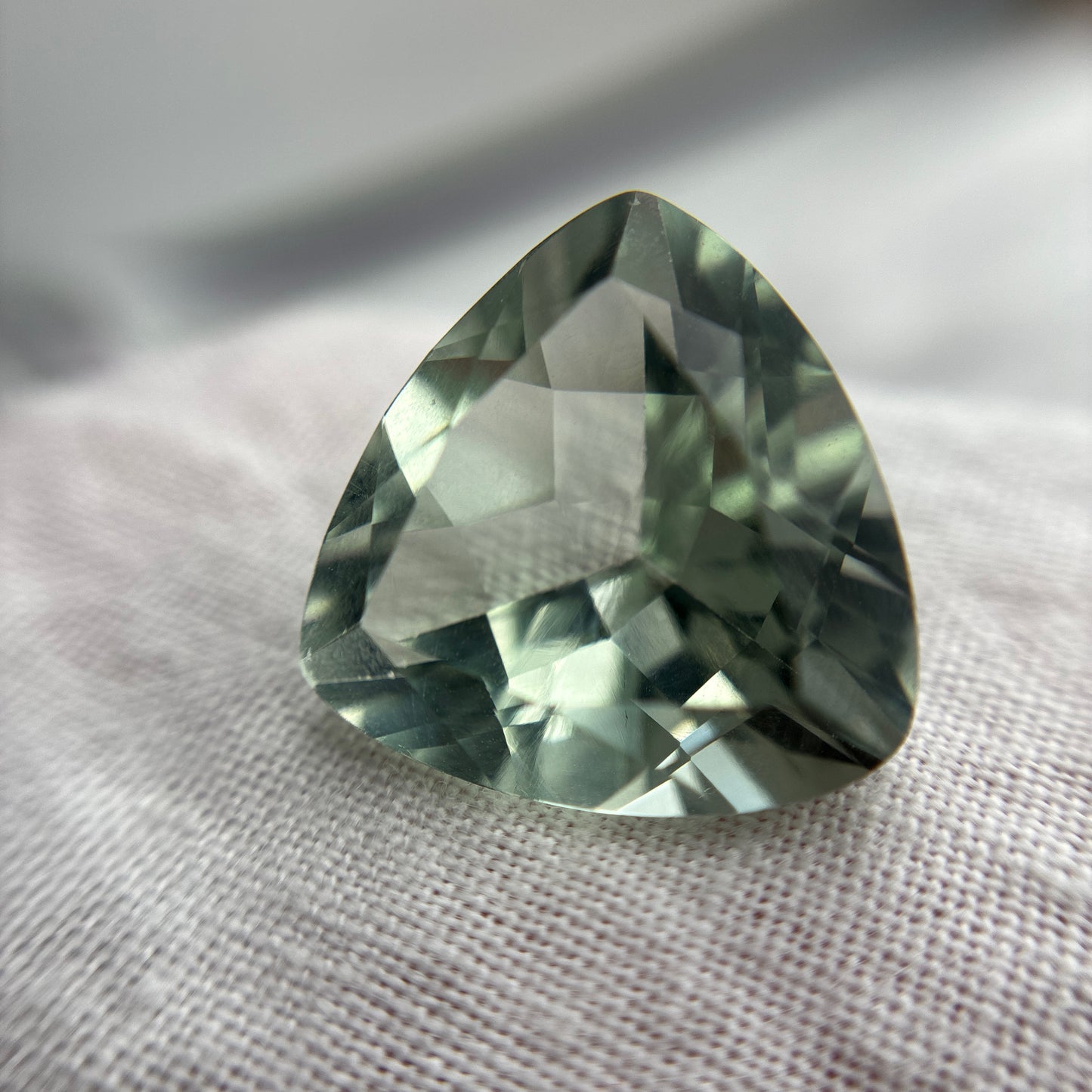 14mm Prasiolite, Green Quartz, 8.52 carat Loose Gemstone, with Imperfection