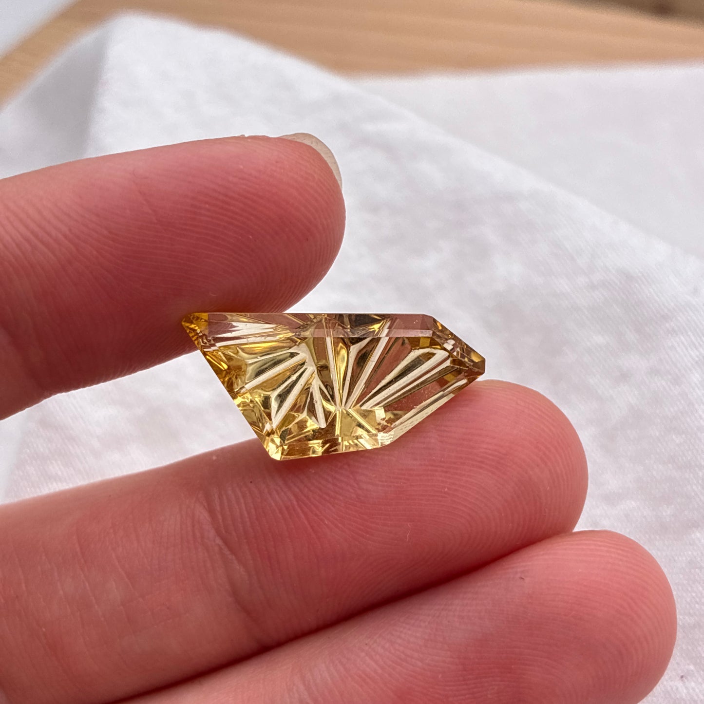 6.90 carat Golden Beryl 21x10mm Fancy Cut