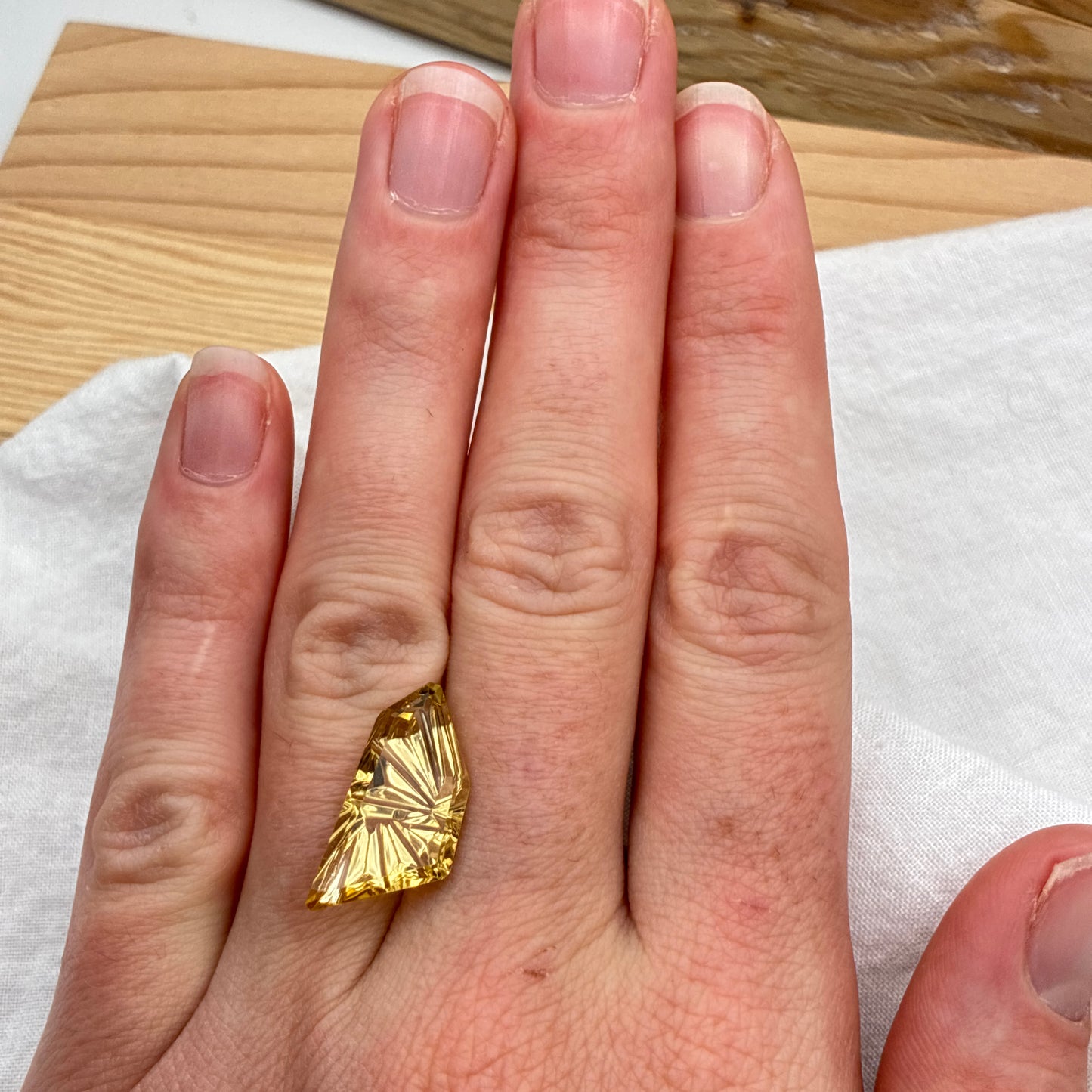 6.90 carat Golden Beryl 21x10mm Fancy Cut