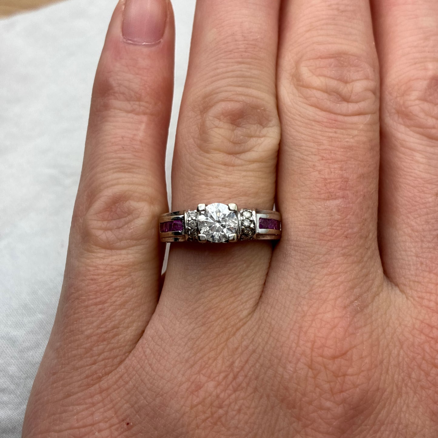 Preowned Solid 18k White Gold Diamond Engagement Wedding Ring with Rubies