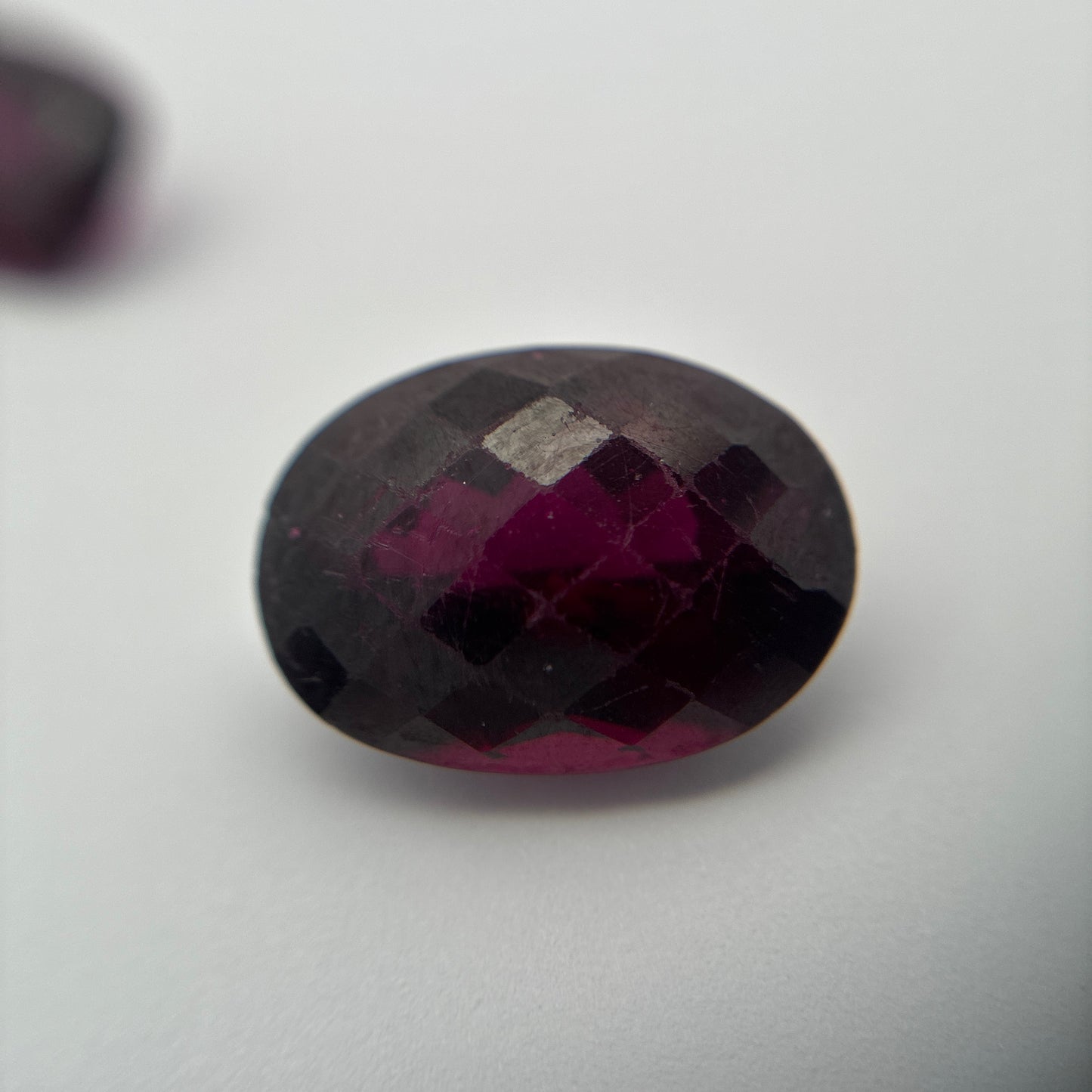 30 carats Lot of Reddish Purple Garnets, Worn 8 pieces, Faceted, Recycled, Chipped, Preformed Facet Rough
