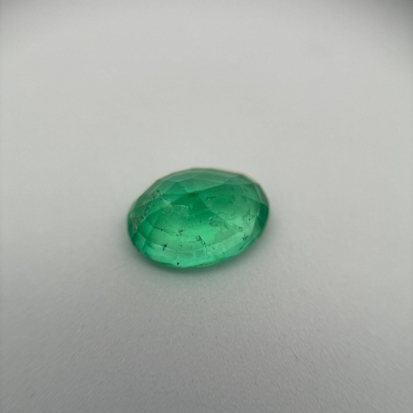8x6mm Natural Green Emerald, 1.14 carat