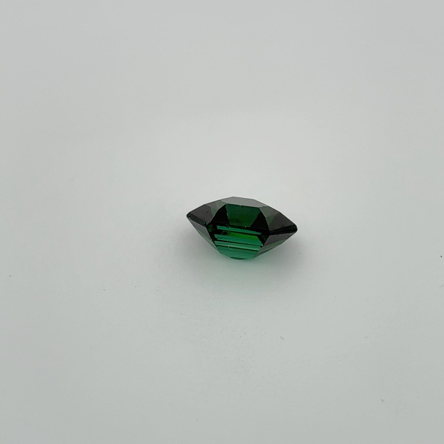 2.14 carat Hexagon cut Green Tourmaline, 9.5x7.5mm