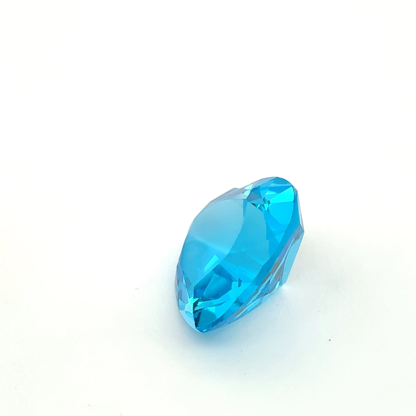 16mm Heart cut Blue Topaz, 15.84