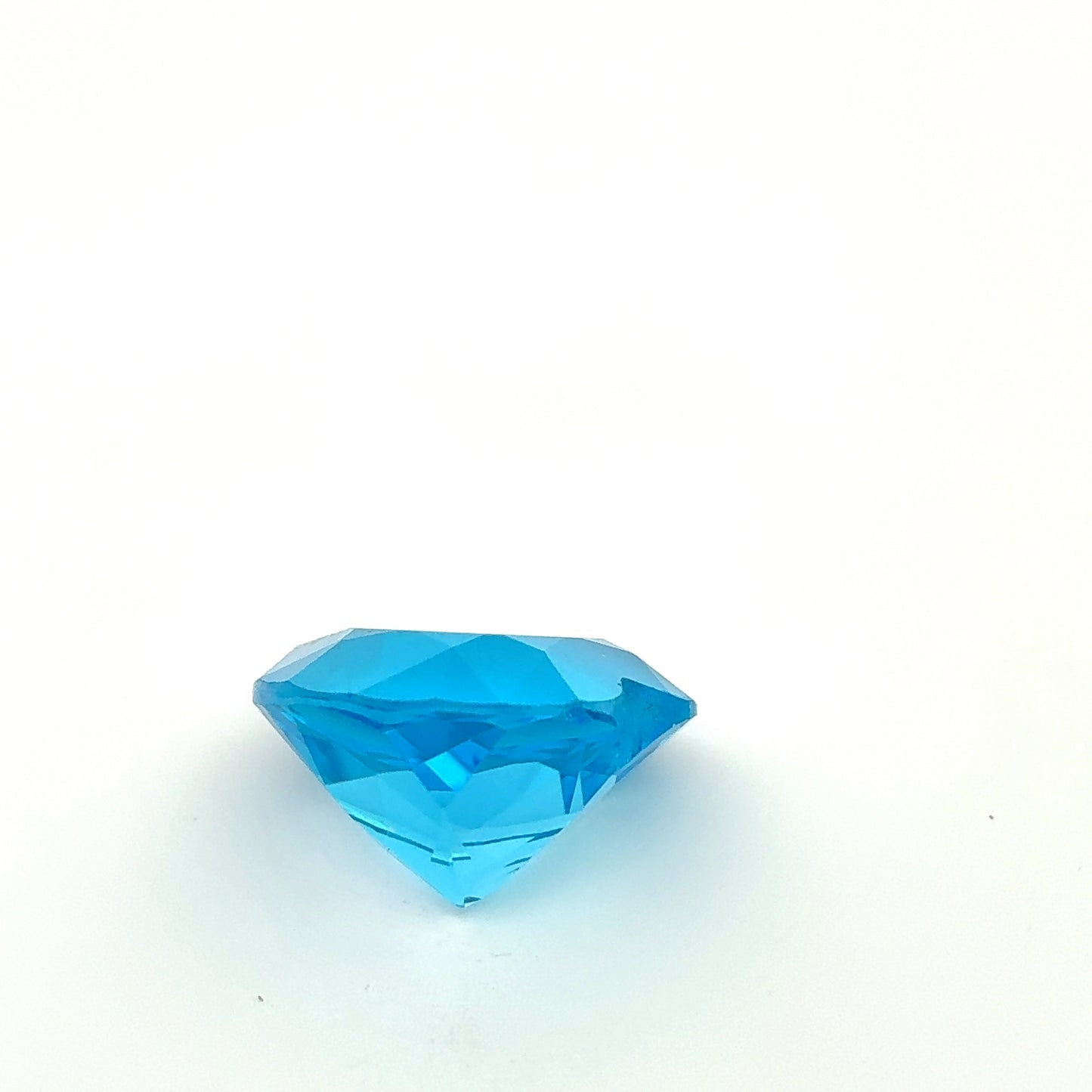 16mm Heart cut Blue Topaz, 15.84