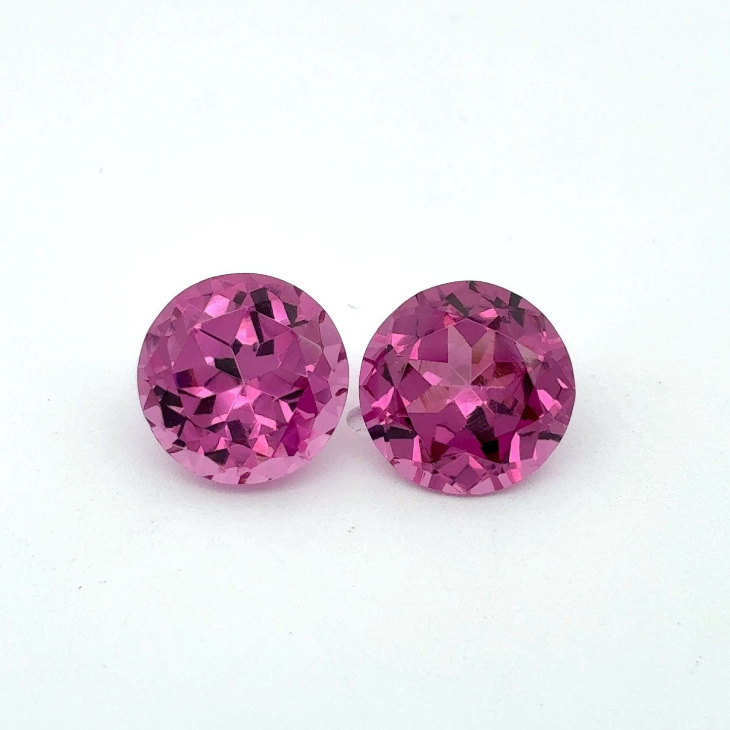 Pair of Purplish Pink Garnets, 8mm Round 4.98ctw