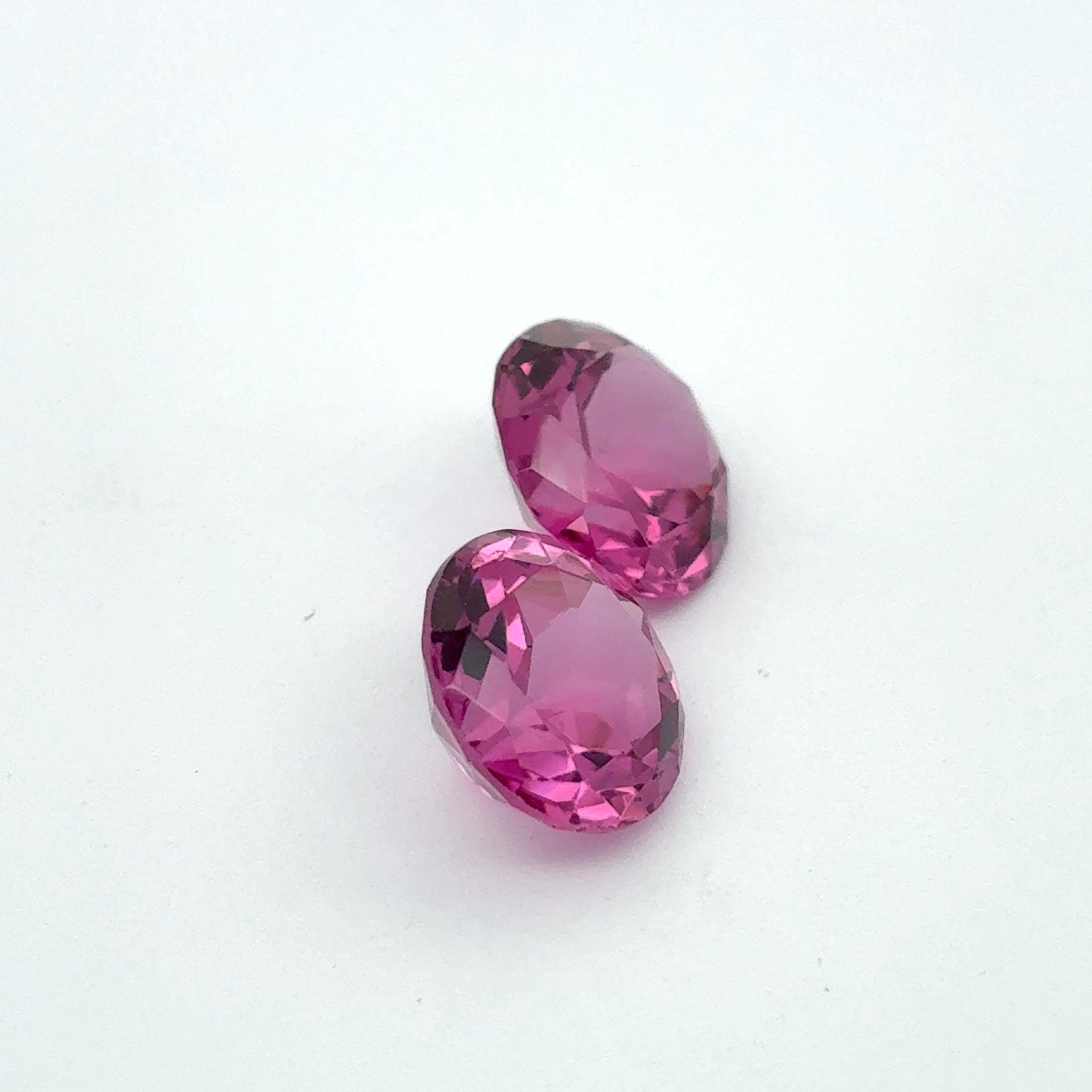 Pair of Purplish Pink Garnets, 8mm Round 4.98ctw