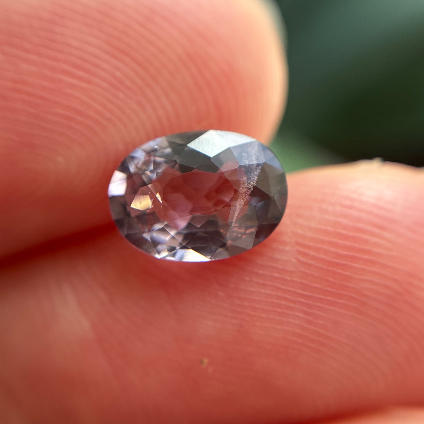 1.55 carat Natural Purple Spinal, 8.6x6.3mm