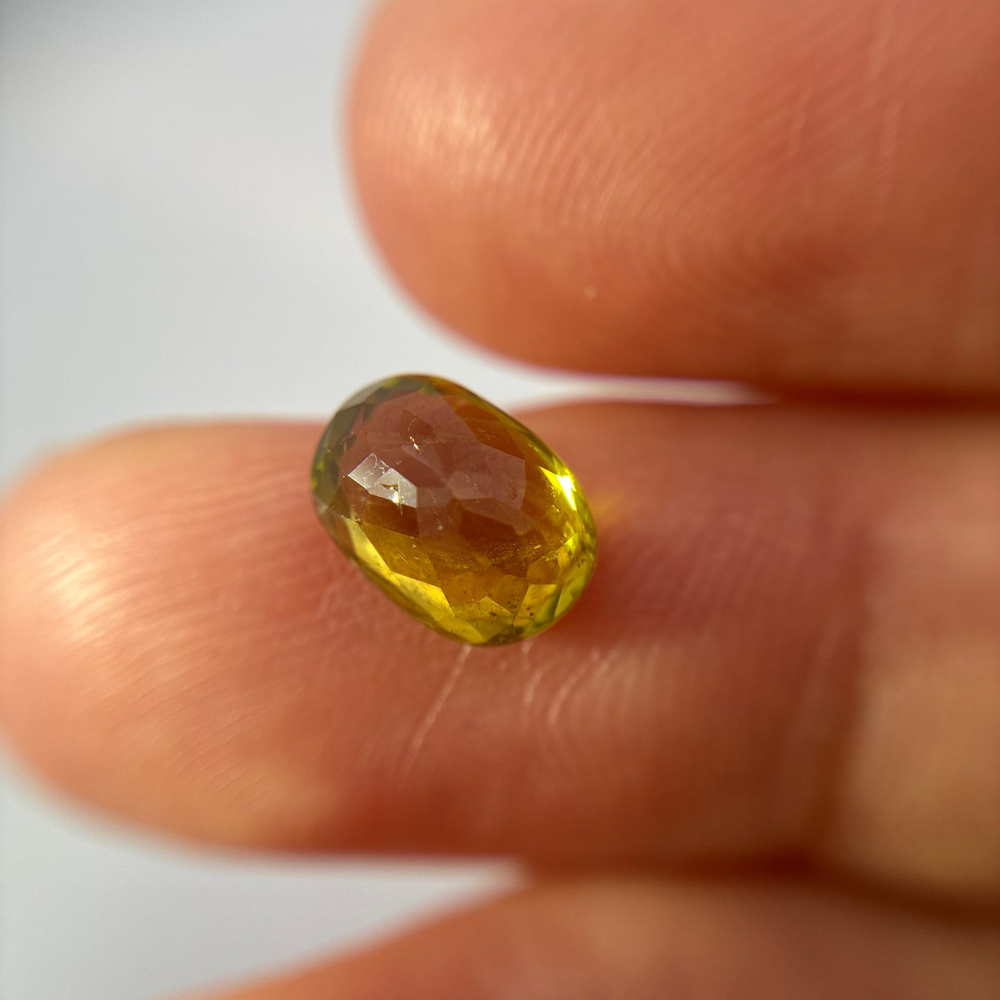 1.96 carat Yellow Sphene, 8.5x6.2mm Oval cut