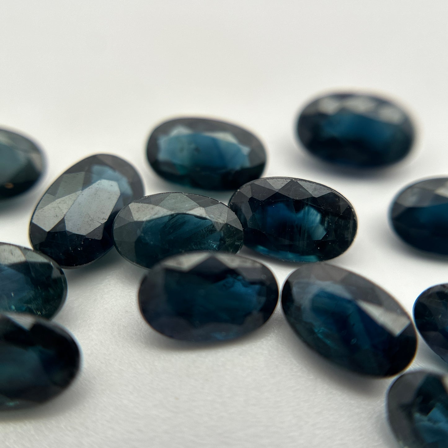 ONE Greenish Blue Natural Sapphire 5x3mm Oval Cut