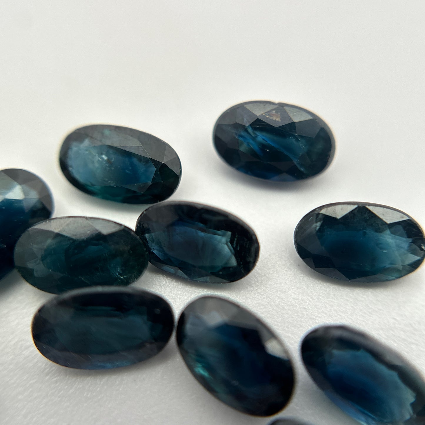 ONE Greenish Blue Natural Sapphire 5x3mm Oval Cut