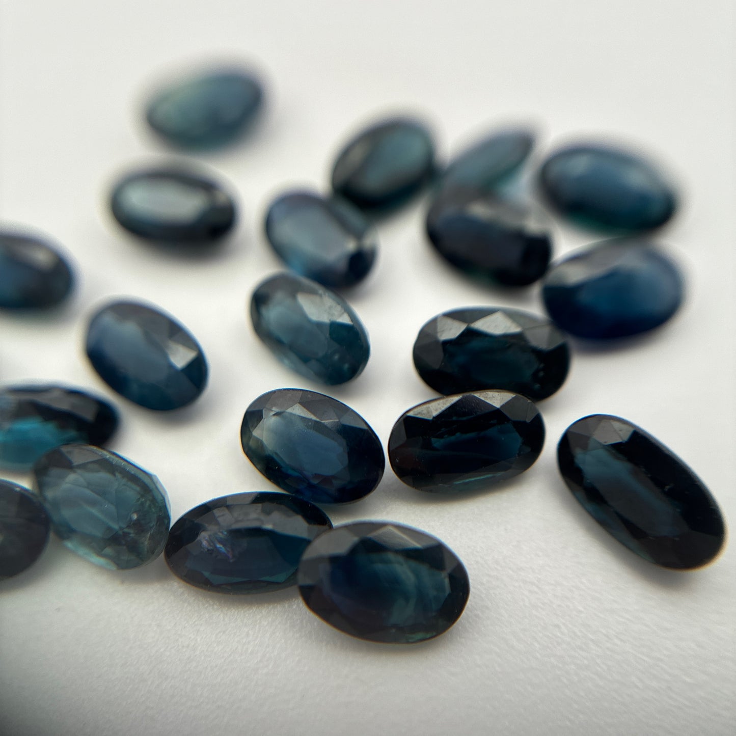 ONE Greenish Blue Natural Sapphire 5x3mm Oval Cut