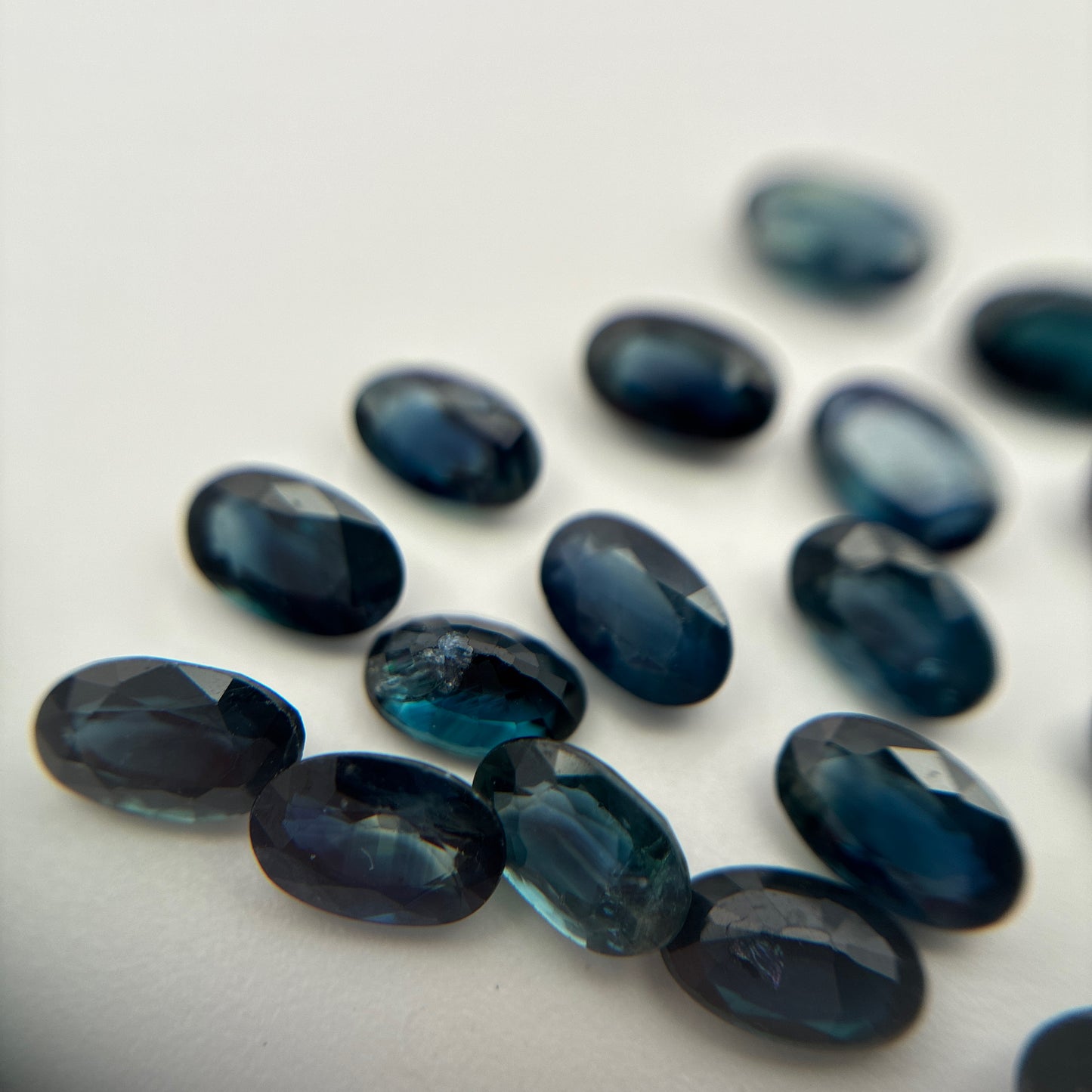 ONE Greenish Blue Natural Sapphire 5x3mm Oval Cut