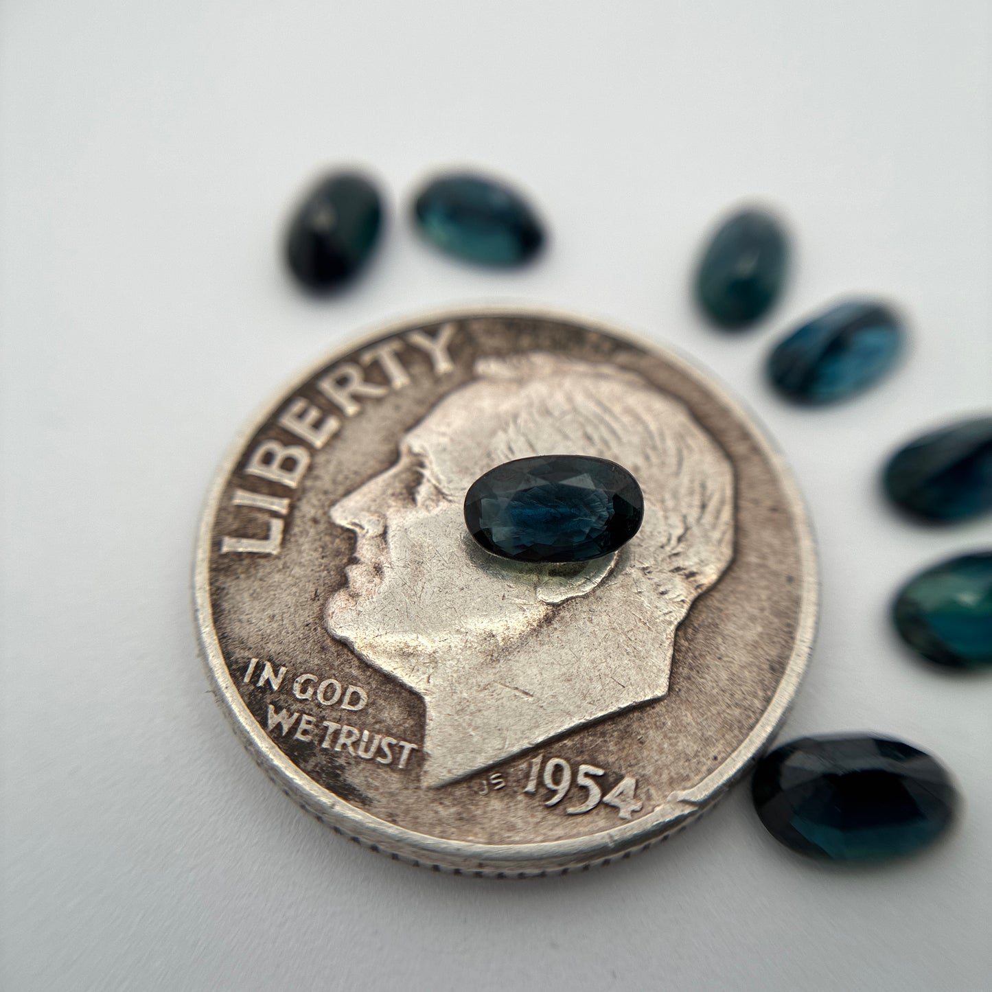 ONE Greenish Blue Natural Sapphire 5x3mm Oval Cut