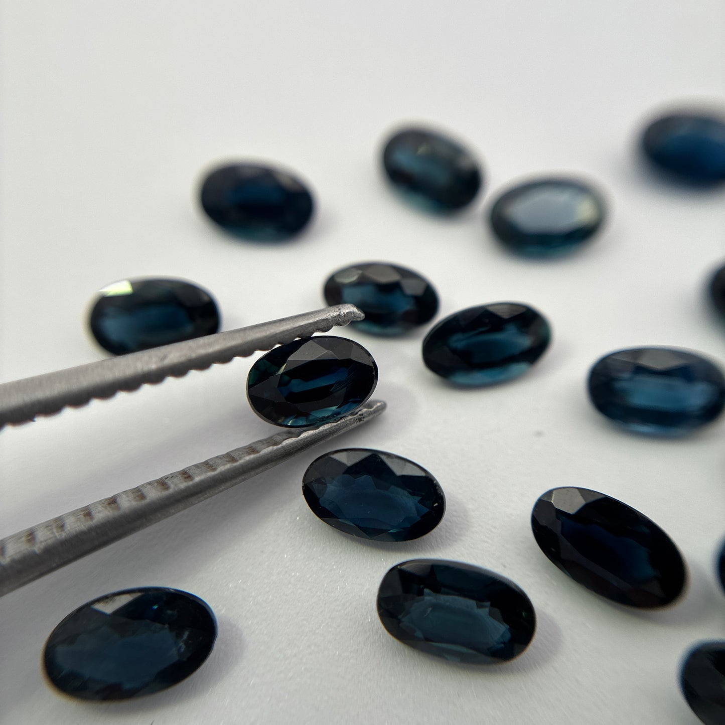 ONE Greenish Blue Natural Sapphire 5x3mm Oval Cut