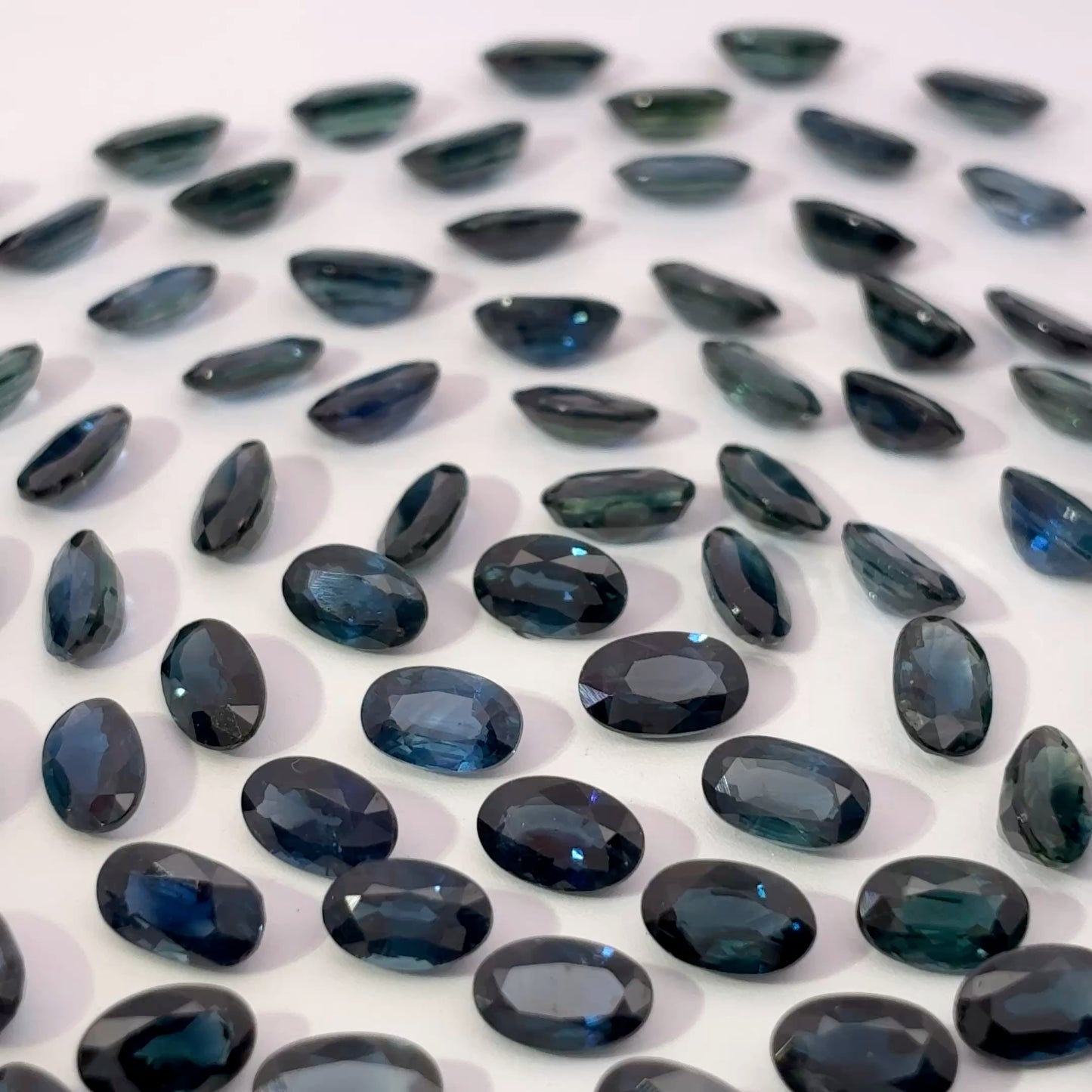 ONE Greenish Blue Natural Sapphire 5x3mm Oval Cut