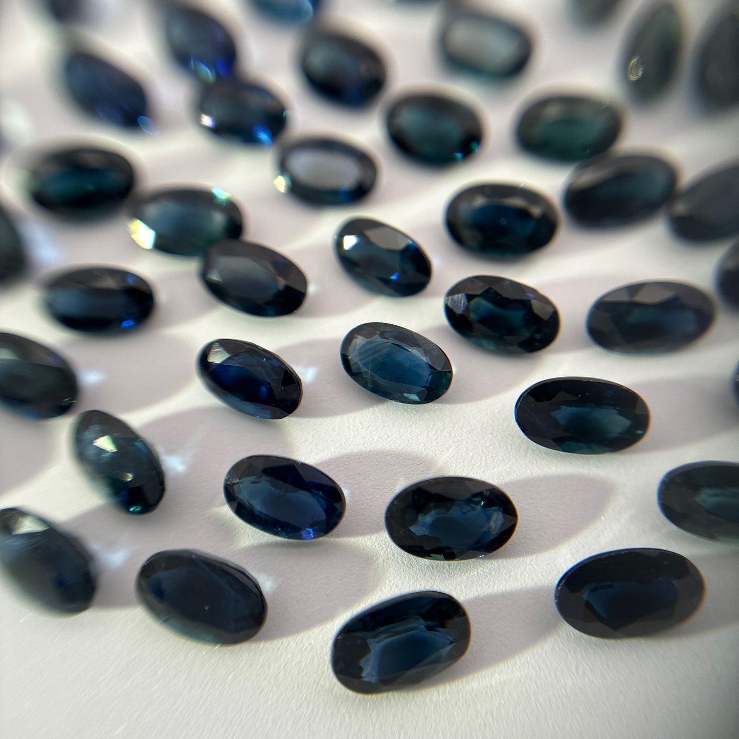 ONE Greenish Blue Natural Sapphire 5x3mm Oval Cut