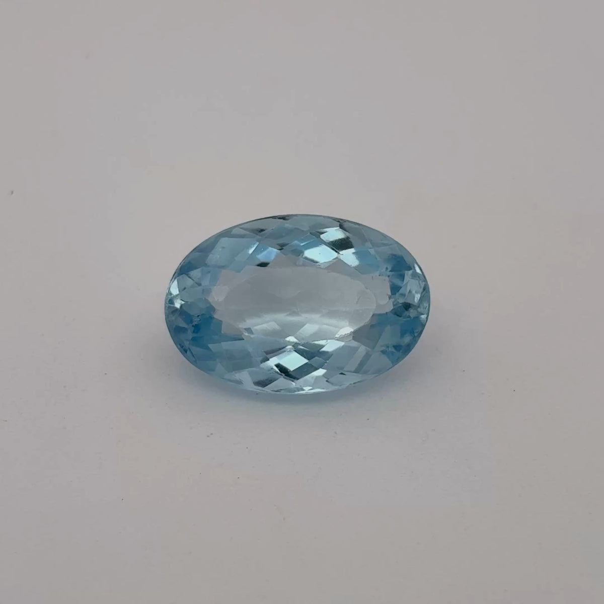 3.55 carat Blue Aquamarine, 12.5x8.5mm Oval cut Loose Gemstone