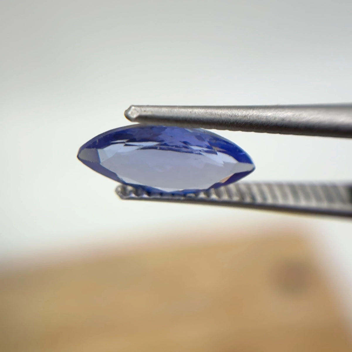 1.27 carat Violet-Blue Tanzanite, 11x5.5mm Marquise Cut