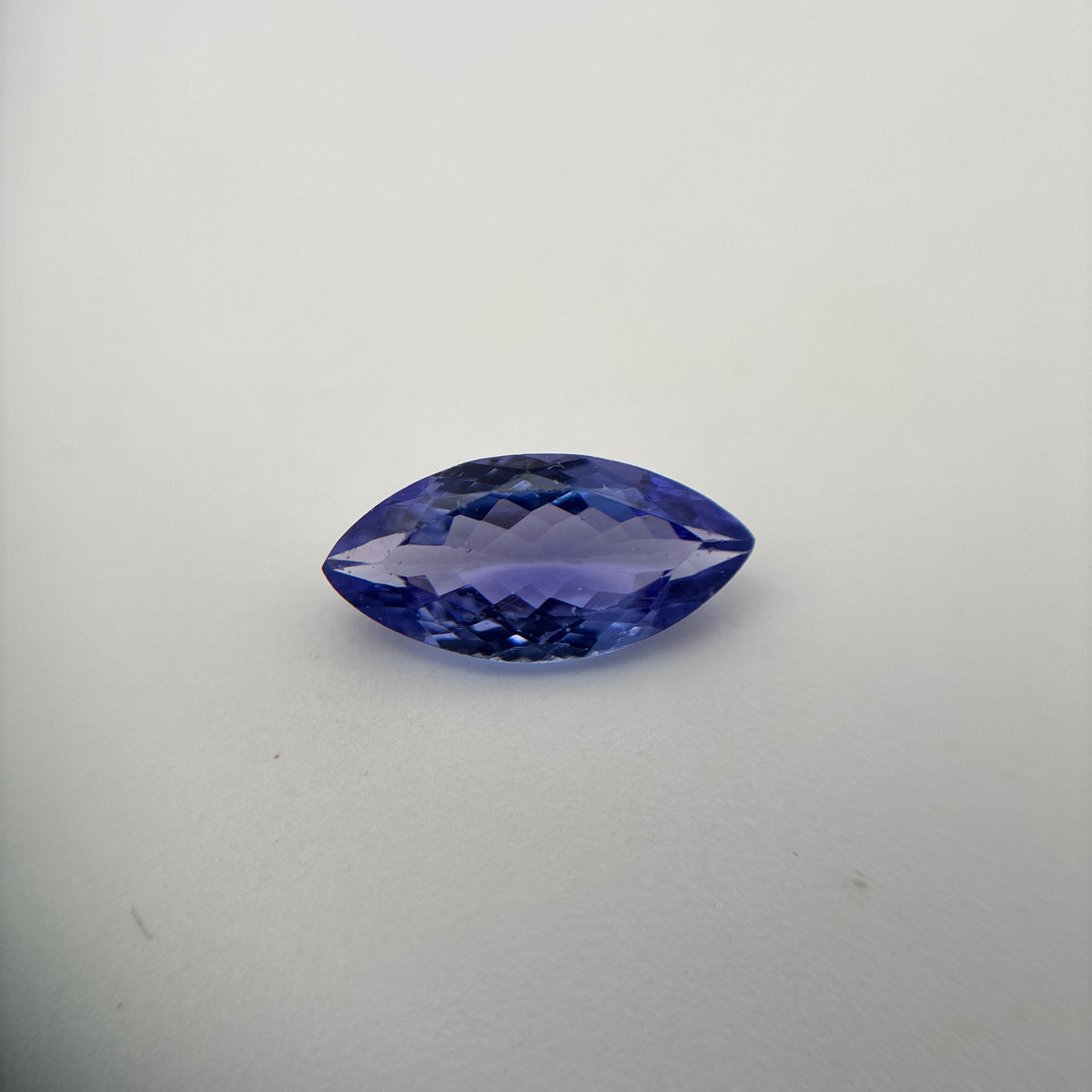 1.27 carat Violet-Blue Tanzanite, 11x5.5mm Marquise Cut