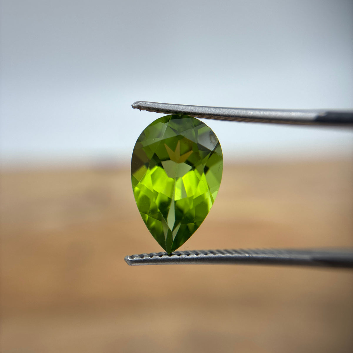 12x8mm Pear cut Peridot, 3.31 carats