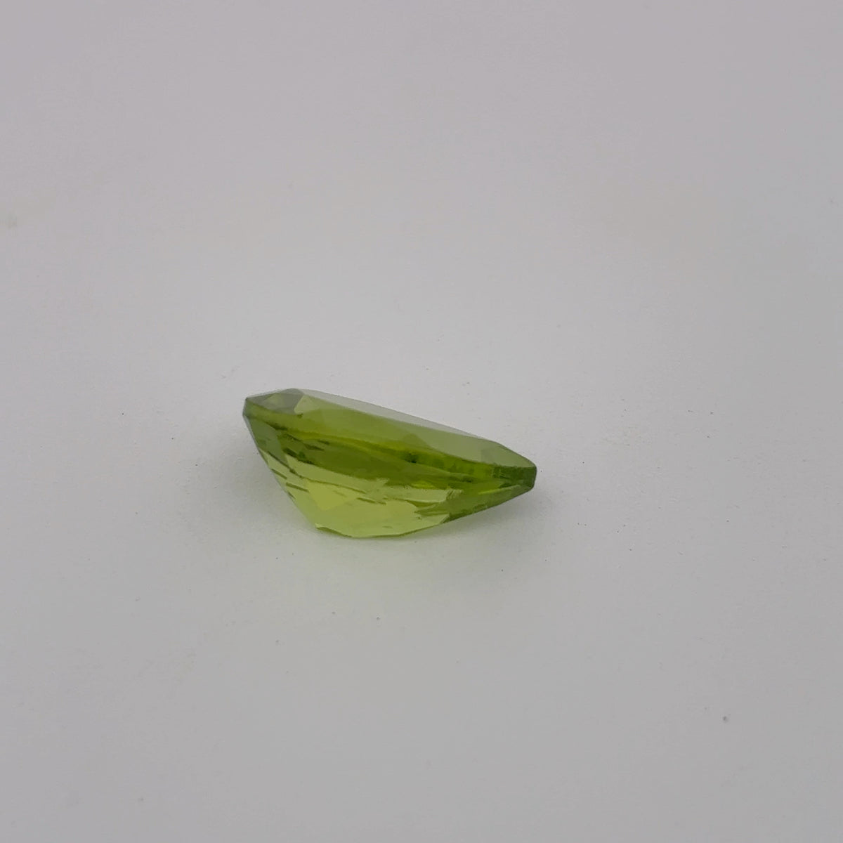 12x8mm Pear cut Peridot, 3.31 carats