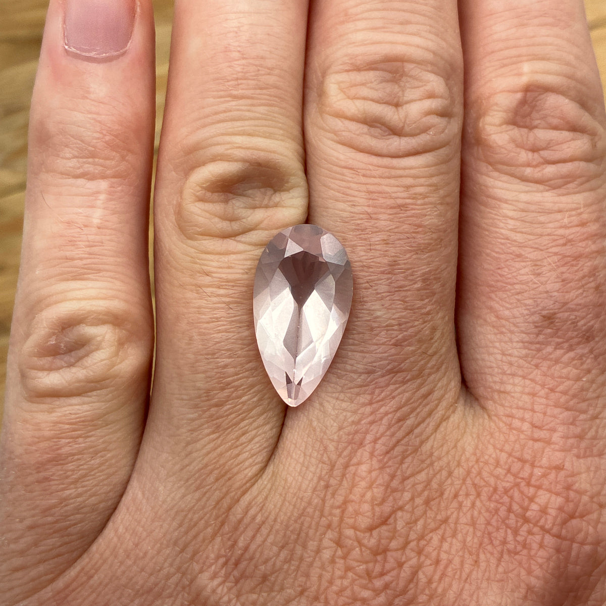 19x10mm Pear cut Rose Quartz, 6.90 carats