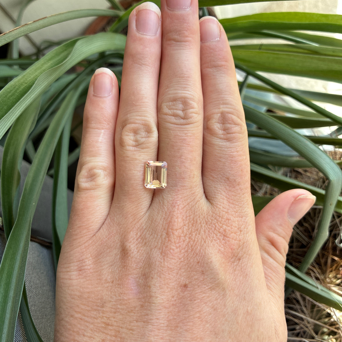 10x8mm Emerald Cut Morganite, 2.89 carat Loose Peach Gemstone