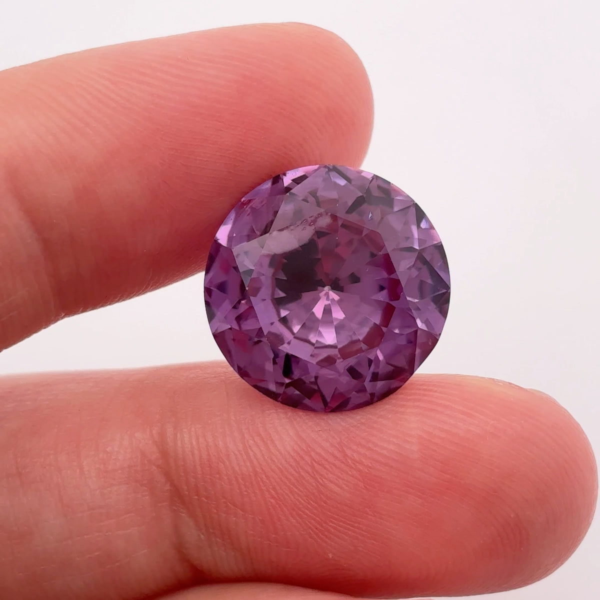 15mm Purple Color Change Lab Sapphire Round Cut 13.84 Carats