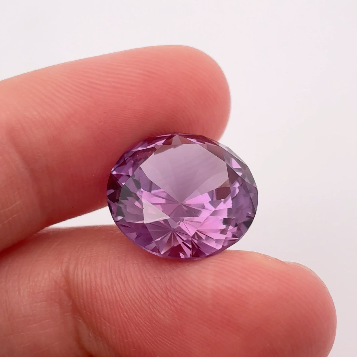 15mm Purple Color Change Lab Sapphire Round Cut 13.84 Carats