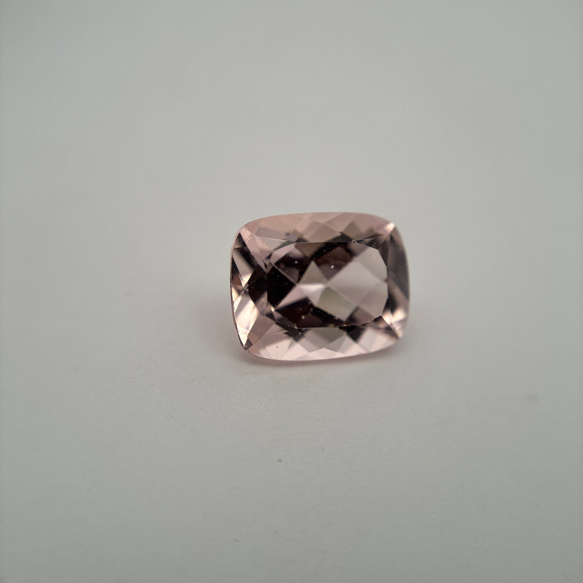 10x8mm Morganite 2.94 carat, Rectangle Cushion Cut