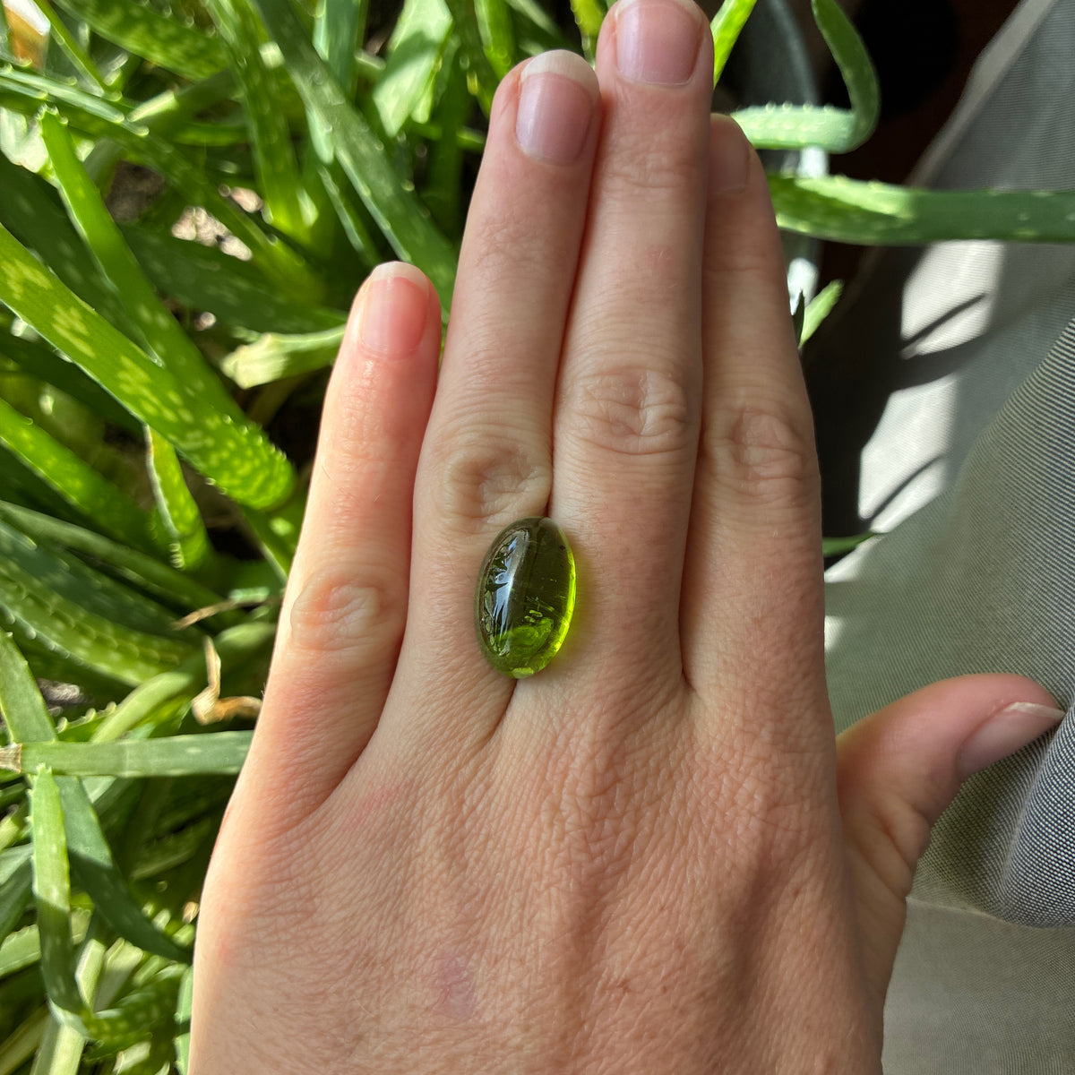 16.73 carat Peridot, 18.5x11.2mm Oval Cabochon