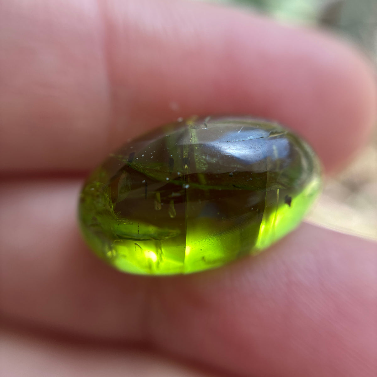 16.73 carat Peridot, 18.5x11.2mm Oval Cabochon