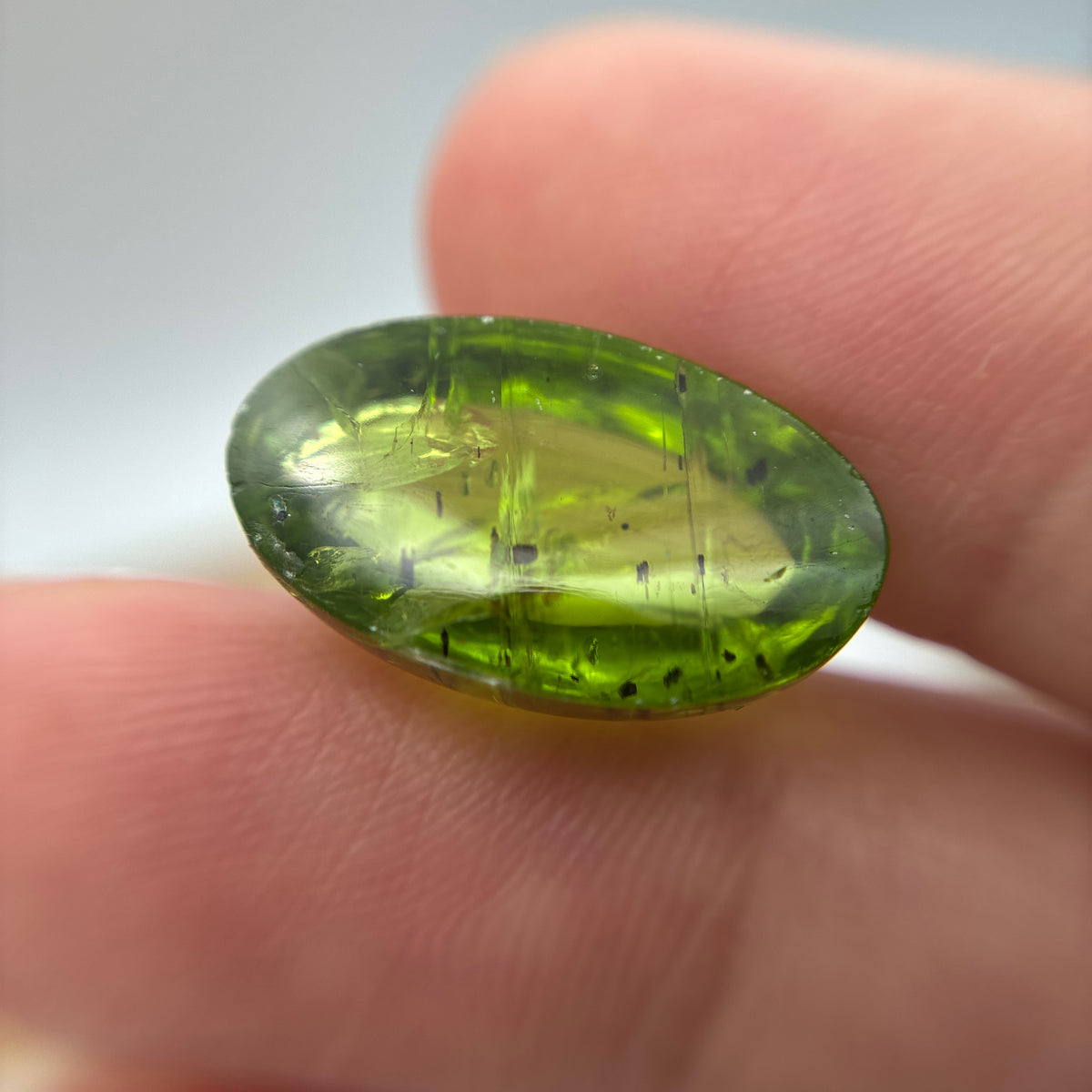 16.73 carat Peridot, 18.5x11.2mm Oval Cabochon