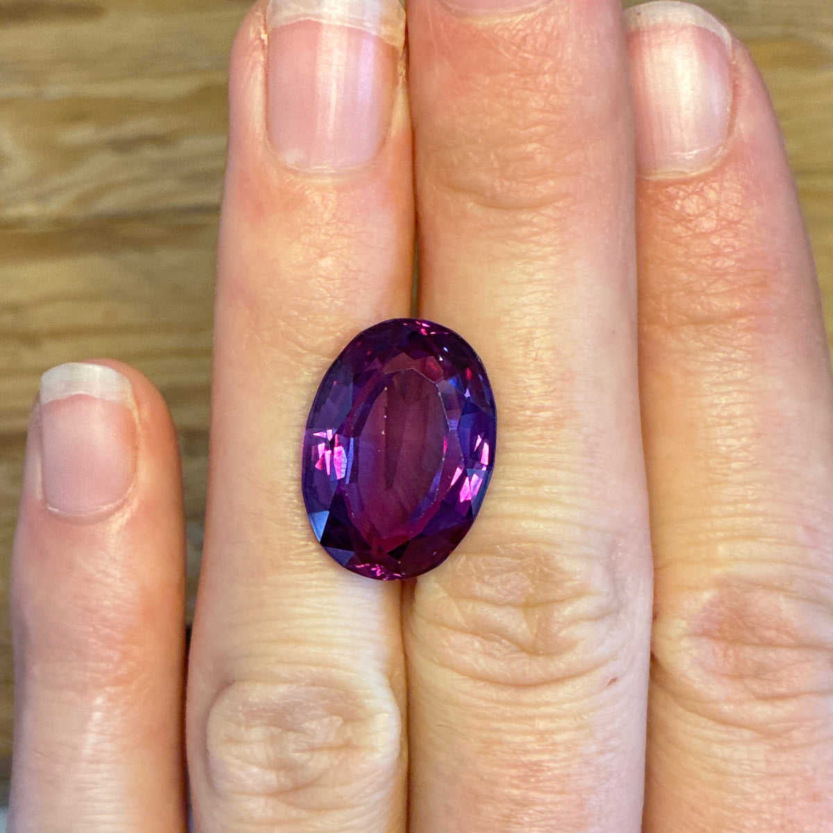 18x13mm Oval Purple Lab Sapphire, 16.77 carat Color Change Synthetic Gem