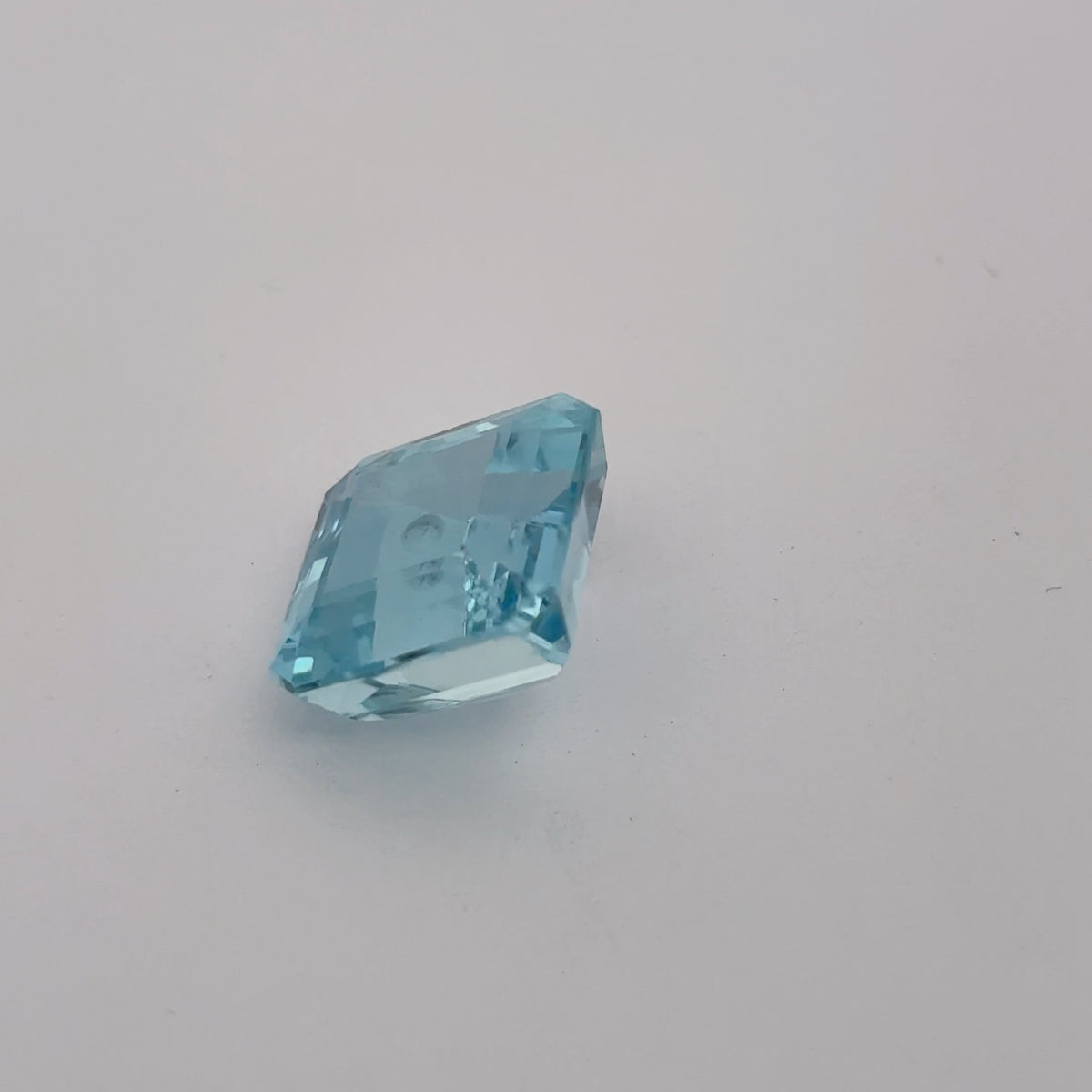 5.63 carat Aquamarine, Approx. 10.5mm Square