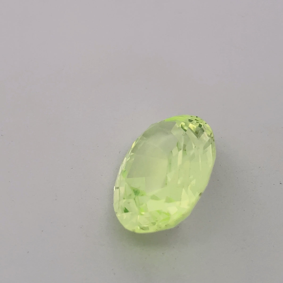 18x13mm Lab Created Green Spinel, 13.50 carat, Uranium Glass color