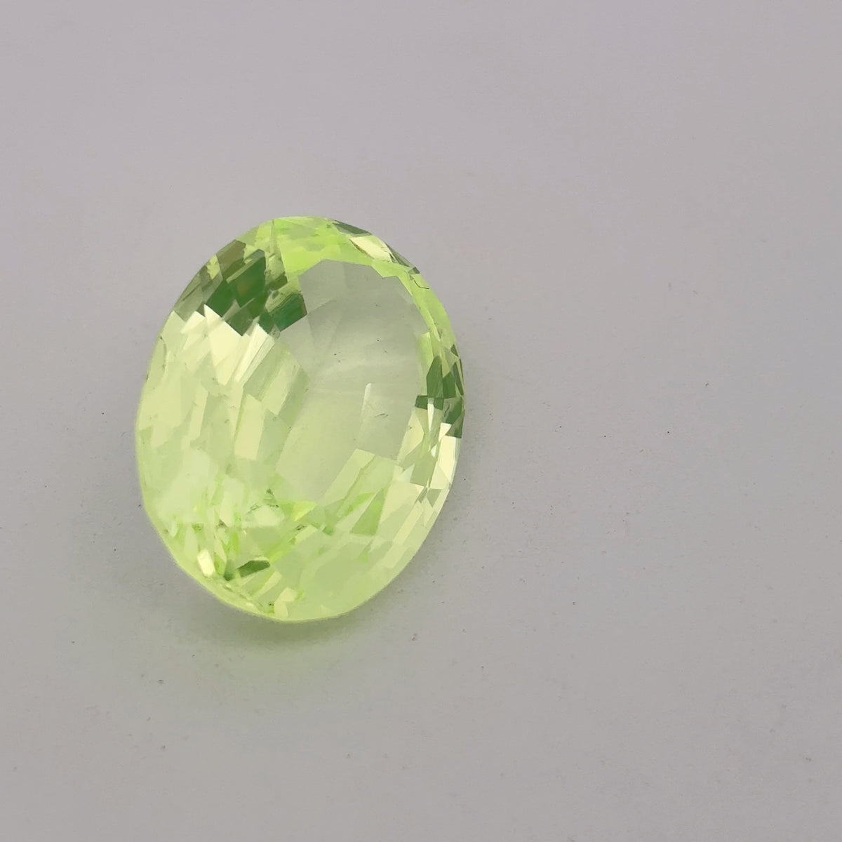 18x13mm Lab Created Green Spinel, 13.50 carat, Uranium Glass color