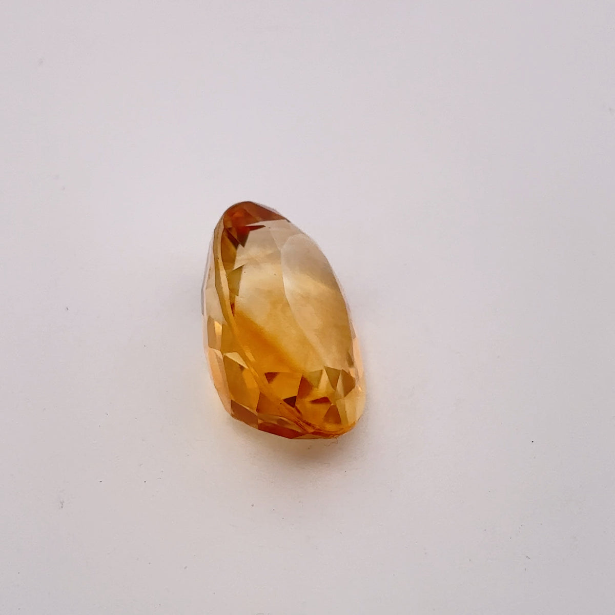 12.47 carat Citrine, 18.5x13mm Oval cut