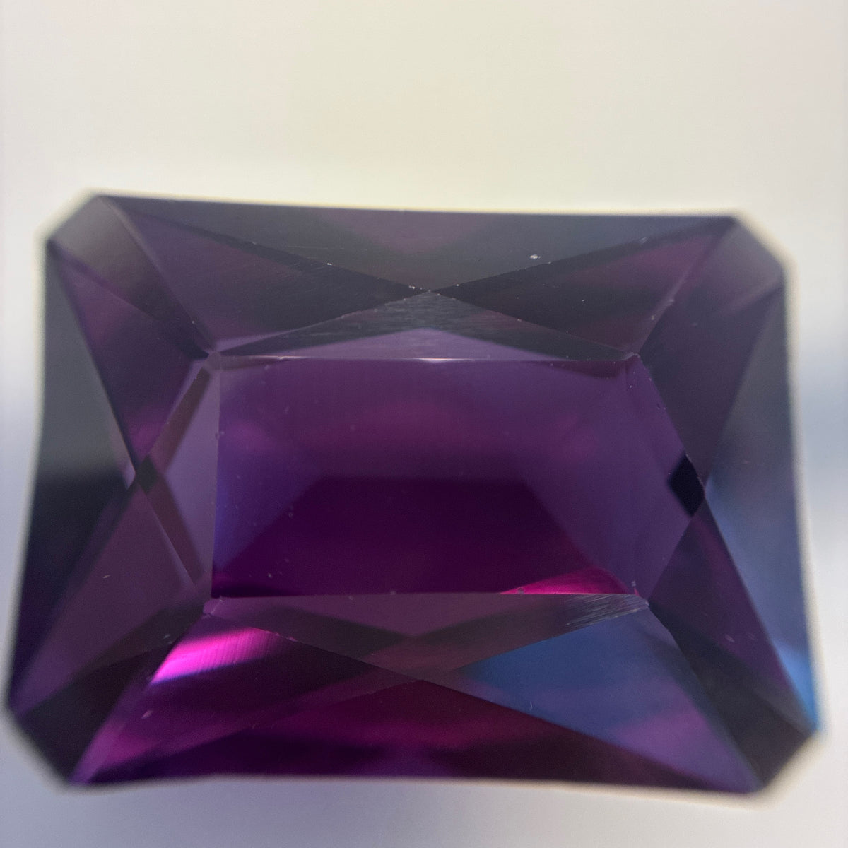 48 carat Reddish Purple Lab Sapphire, 25.7x19.3mm Rectangle cut