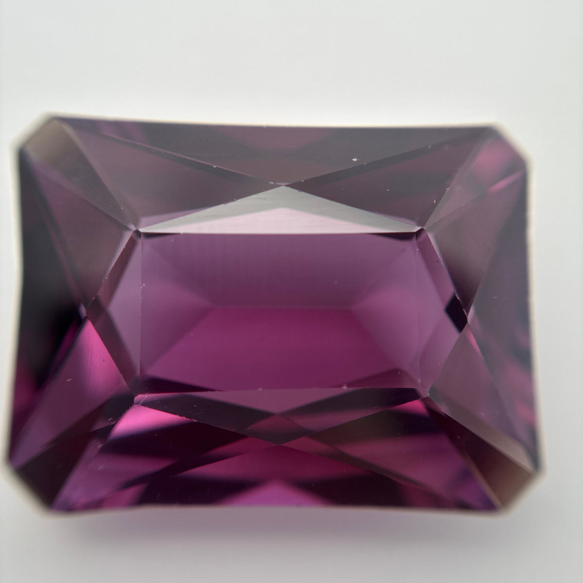 48 carat Reddish Purple Lab Sapphire, 25.7x19.3mm Rectangle cut